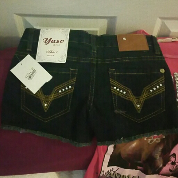 Girls lot NWT size 8 top and yaso Jean short - Picture 3 of 4