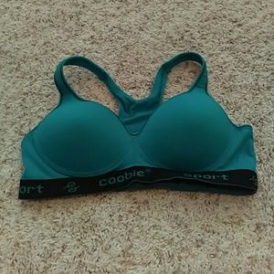 Sports bra
