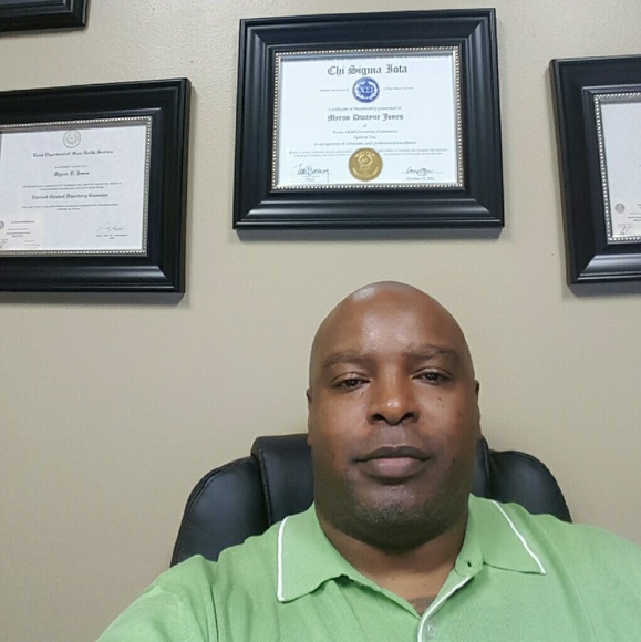 Meet your Posher, Myron
