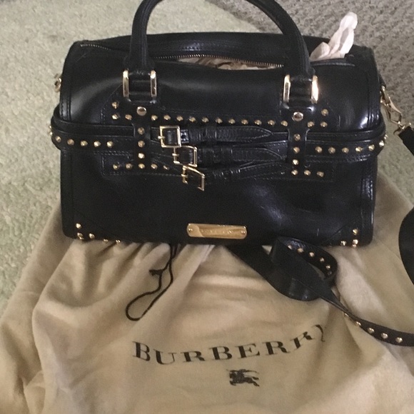 Authentic Burberry bag - Picture 1 of 4