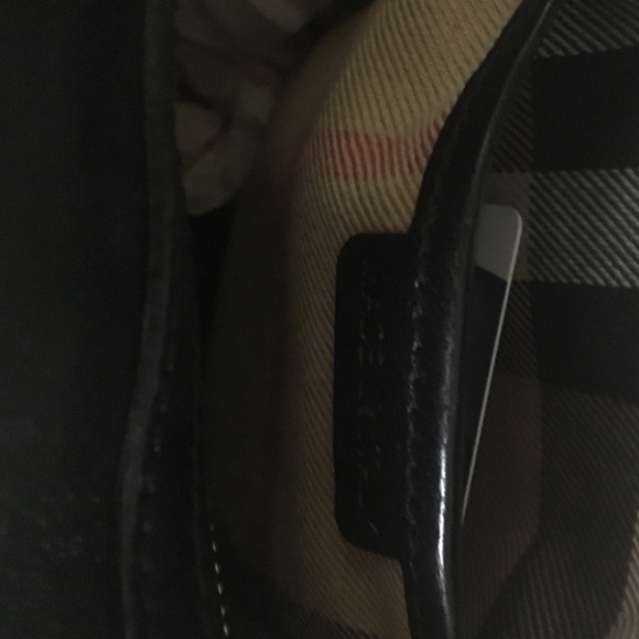 Authentic Burberry bag - Picture 4 of 4