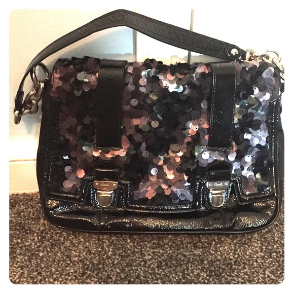 Authentic coach shoulder bag