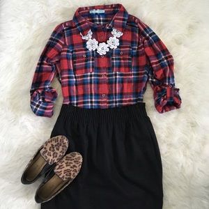 (maurices) flannel plaid button down shirt