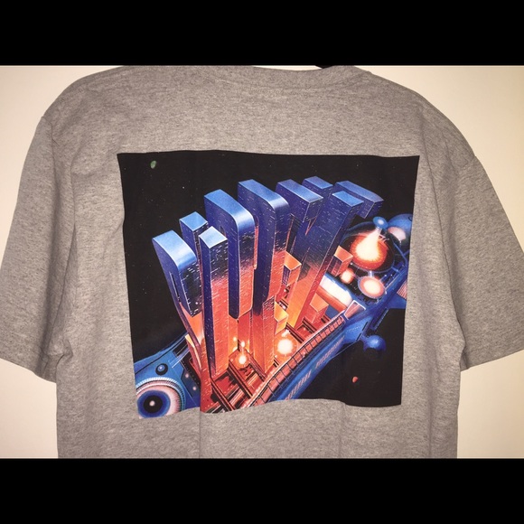 SUPREME grey graphic t-shirt