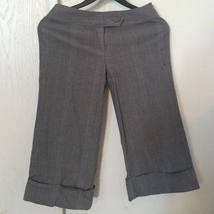 Xhilaration dress capri Sz 7