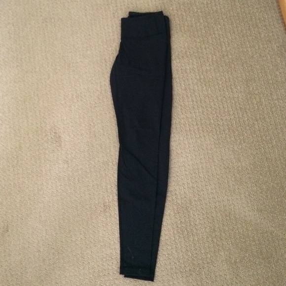 Lululemon yoga pants