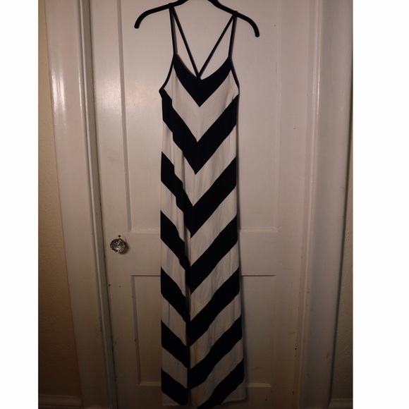 Chevron blue white maxi dress sz S