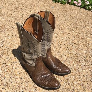 Nocona gray lizard boot size 10.5 D