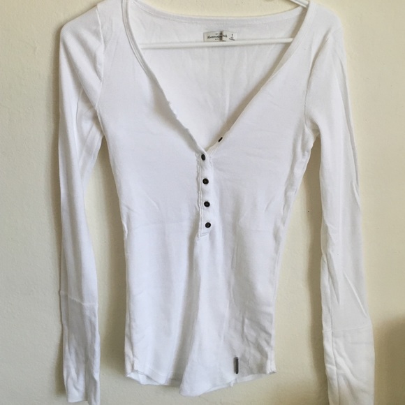 Long sleeve ribbed Henley