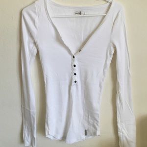 Long sleeve ribbed Henley