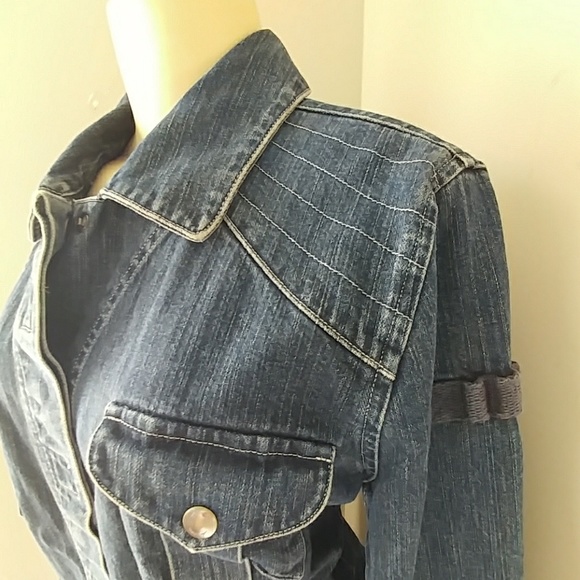 🔥Vintage🔥 I.E RELAXED DISTRESSED STYLE DENIM JACKET - Picture 2 of 8