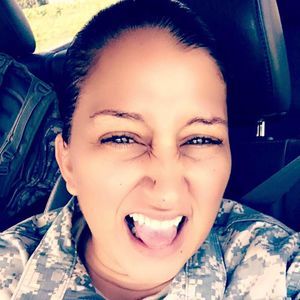 Meet your Posher, Dana