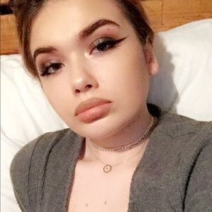 Meet your Posher, Macy