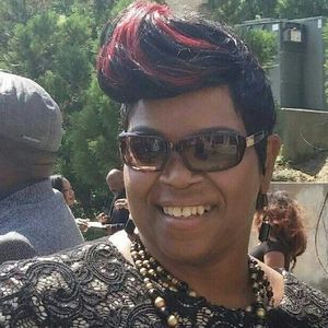 Meet your Posher, Monica