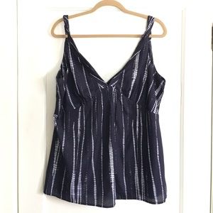 NWOT navy tank
