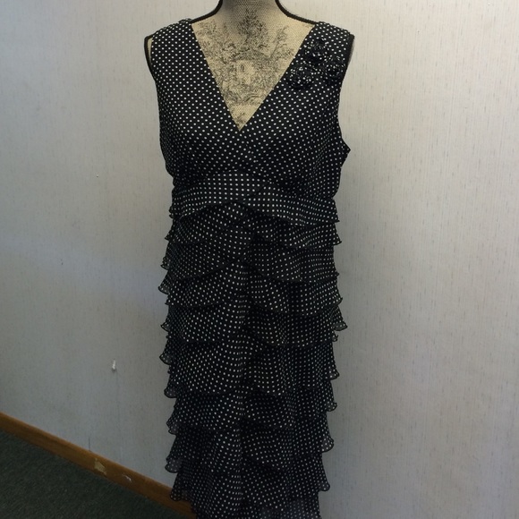 Sophisticates by Jonathan Martin Dress - Picture 1 of 4