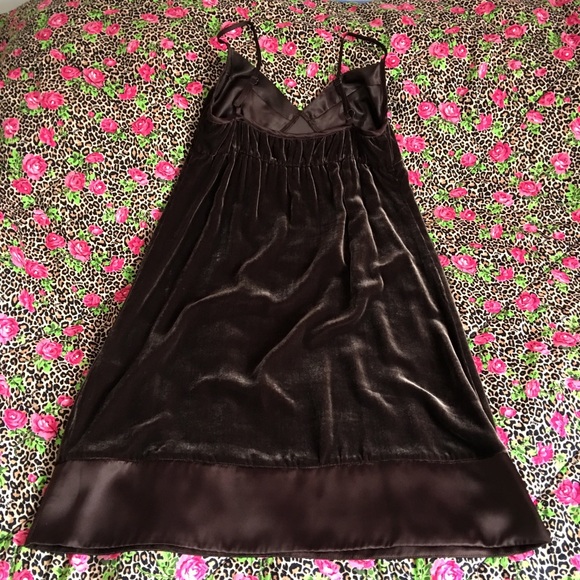 Velvet and silk adjustable strap dresses