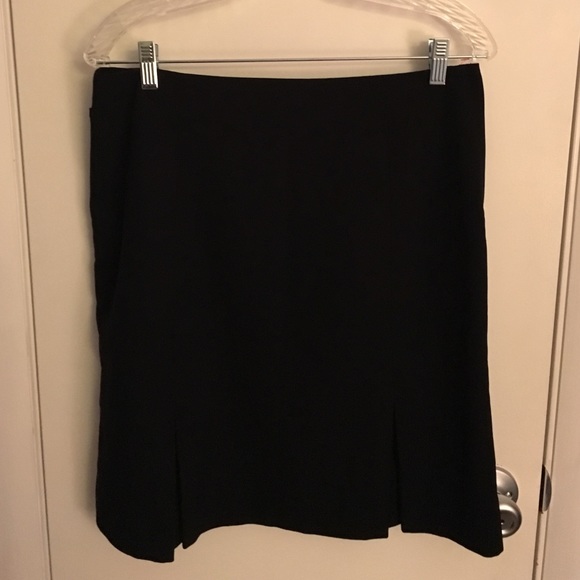 Black H&M skirt