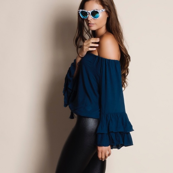 Off Shoulder Pleated Bell Sleeve Top - Picture 2 of 4