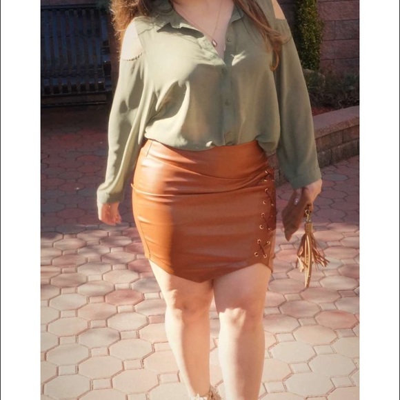 Faux leather skirt