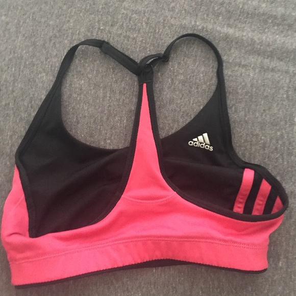 Adidas sports bra reversible - Picture 4 of 4