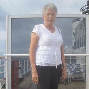 Meet your Posher, Helene