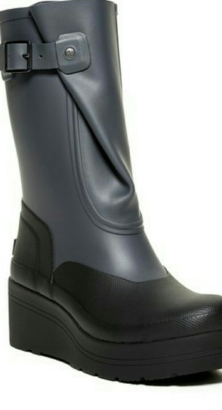 HUNTER BOOTS