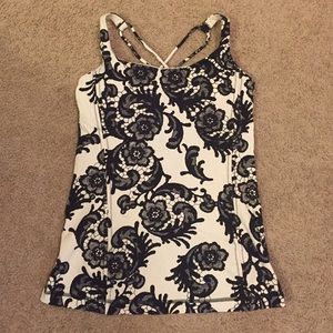 Lululemon Lace Pattern Tank