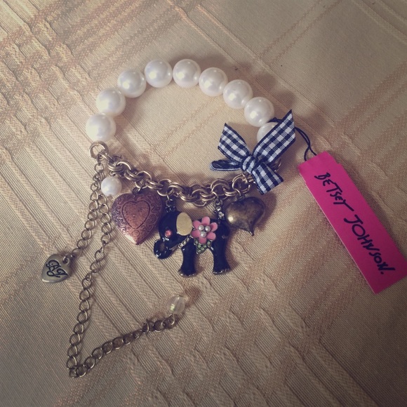 Betsey Johnson charm bracelet
