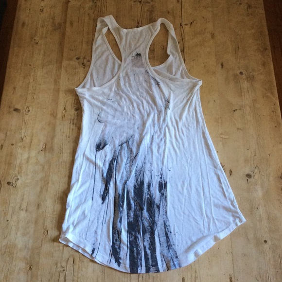Feather tank