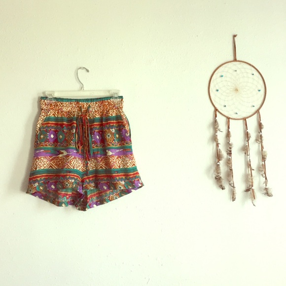 MinkPink patterned shorts