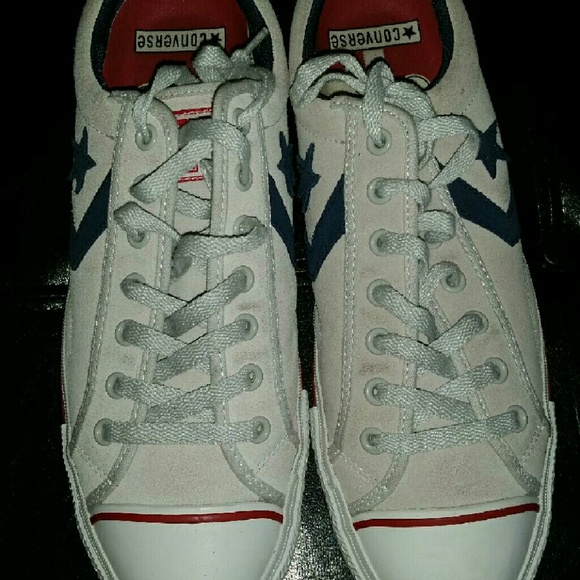 Converse sneaker