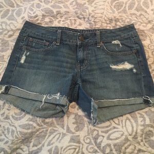 American eagle distressed Jean shorts