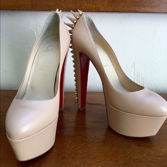 Christian Louboutin shoes - Picture 2 of 4
