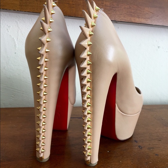 Christian Louboutin shoes - Picture 3 of 4