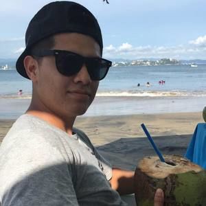 Meet your Posher, Enrique