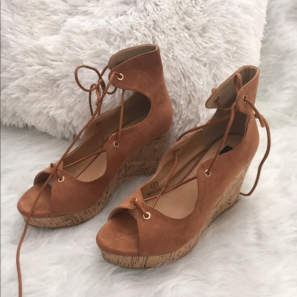 ❌SOLD❌Camel colored wedges - Picture 2 of 3