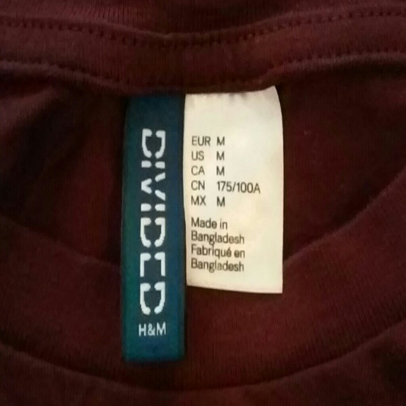 2 h&m t shirts - Picture 2 of 4