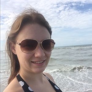 Meet your Posher, Michelle