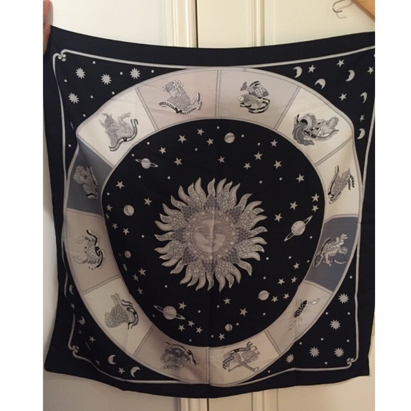 Vintage Accessories - Vintage Astro Scarf