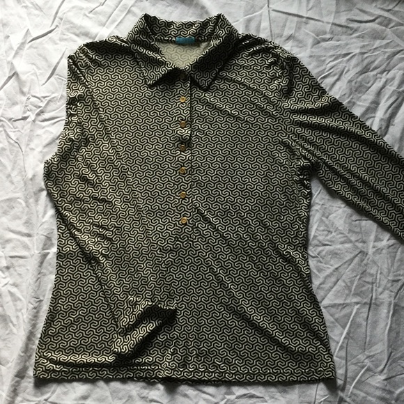 J. McGlaughlin black and off white blouse
