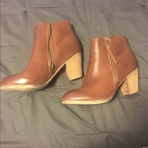 Cognac Brown Heeled Booties! Worn Once!
