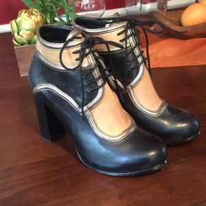 DKNY black and camel leather booties