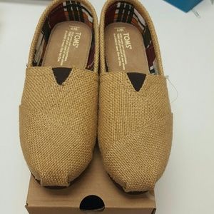 Toms- Classic Natural Burlap sz 7