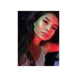Meet your Posher, Ariana