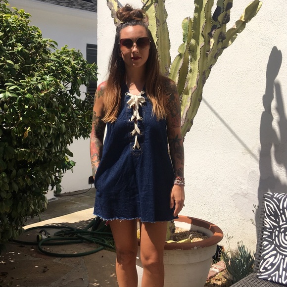 Tobi Denim dress w pockets