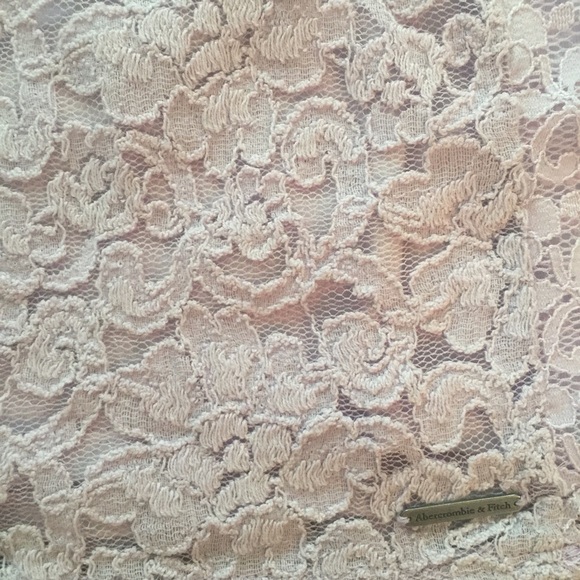 Lace Bodycon Skirt - Picture 2 of 2