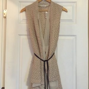 Sleeveless Cardigan