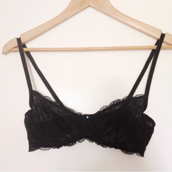 Black Fredericks of Hollywood bralette