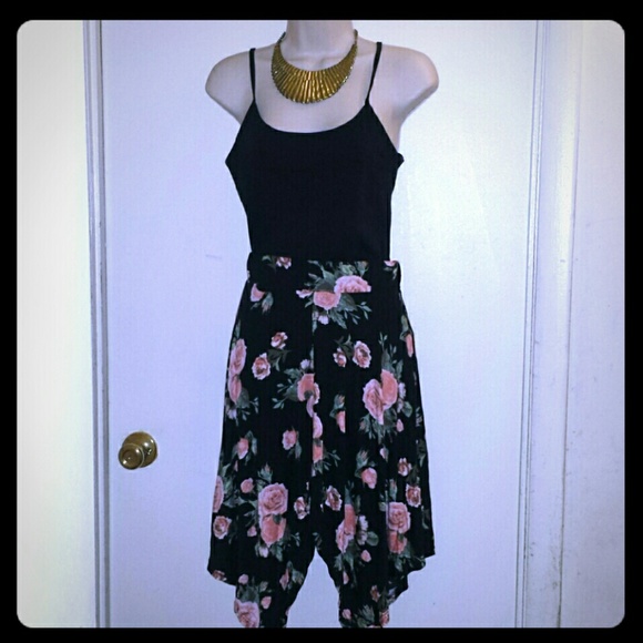 Floral High Low Skirt size XS - Picture 4 of 4